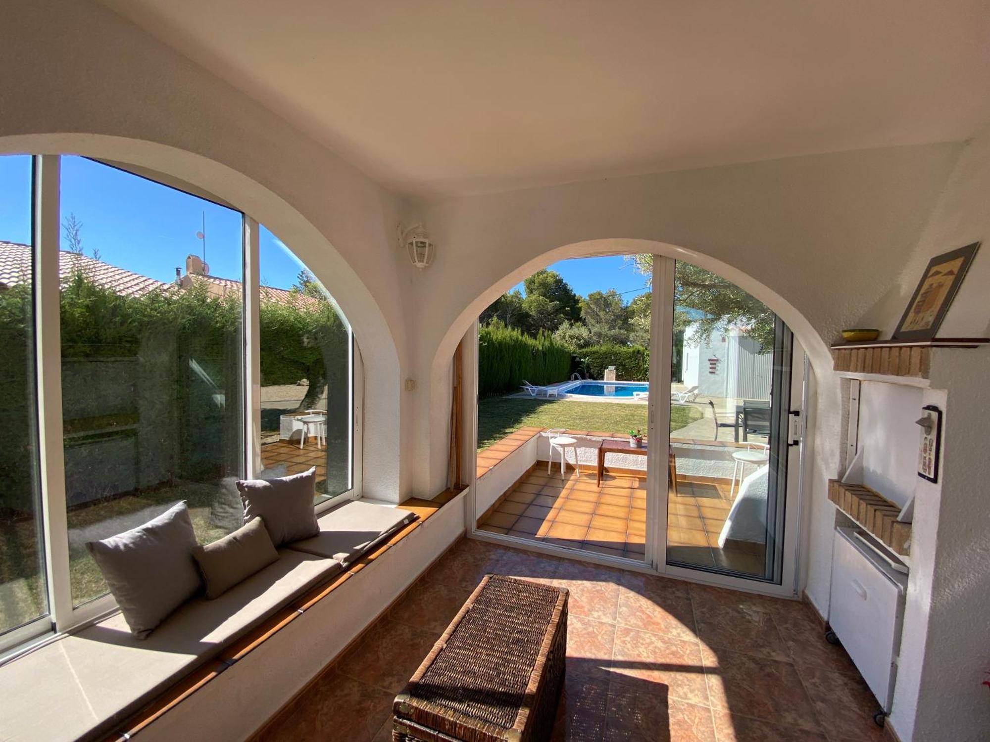 Villa Caramonte, En Costa Dorada Les Tres Cales Exterior foto