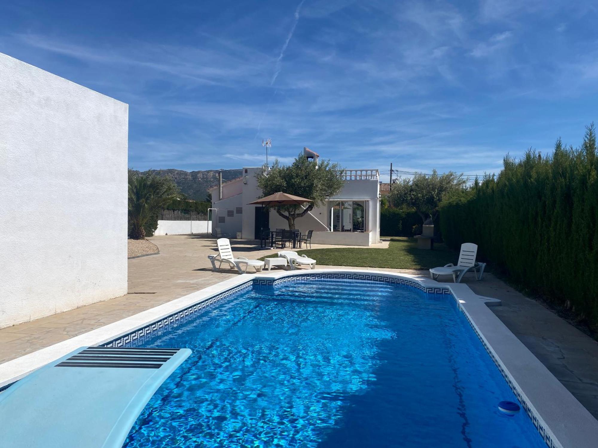Villa Caramonte, En Costa Dorada Les Tres Cales Exterior foto